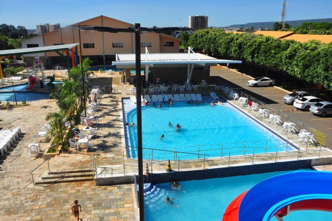 Apartamento Cd Diroma Fiori Caldas Novas Exterior foto